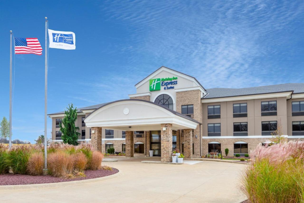 Holiday Inn Express & Suites Wadsworth By Ihg Exteriér fotografie