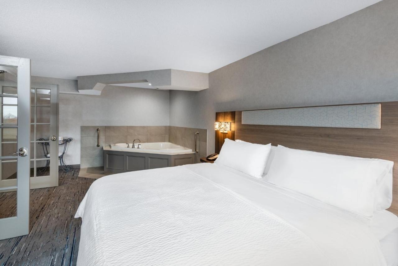 Holiday Inn Express & Suites Wadsworth By Ihg Exteriér fotografie
