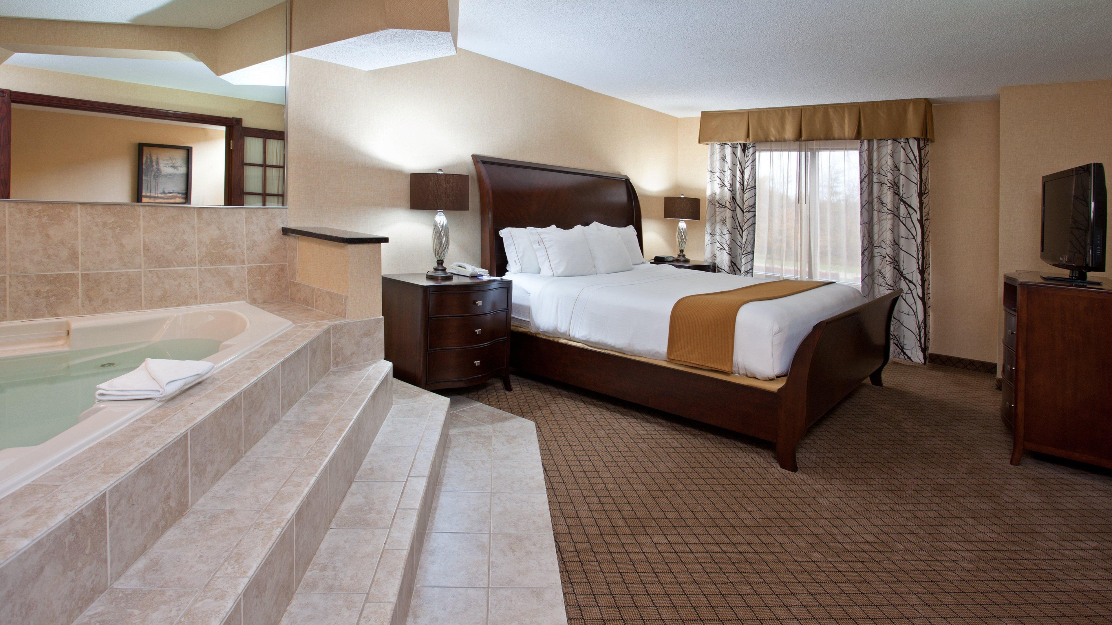 Holiday Inn Express & Suites Wadsworth By Ihg Exteriér fotografie