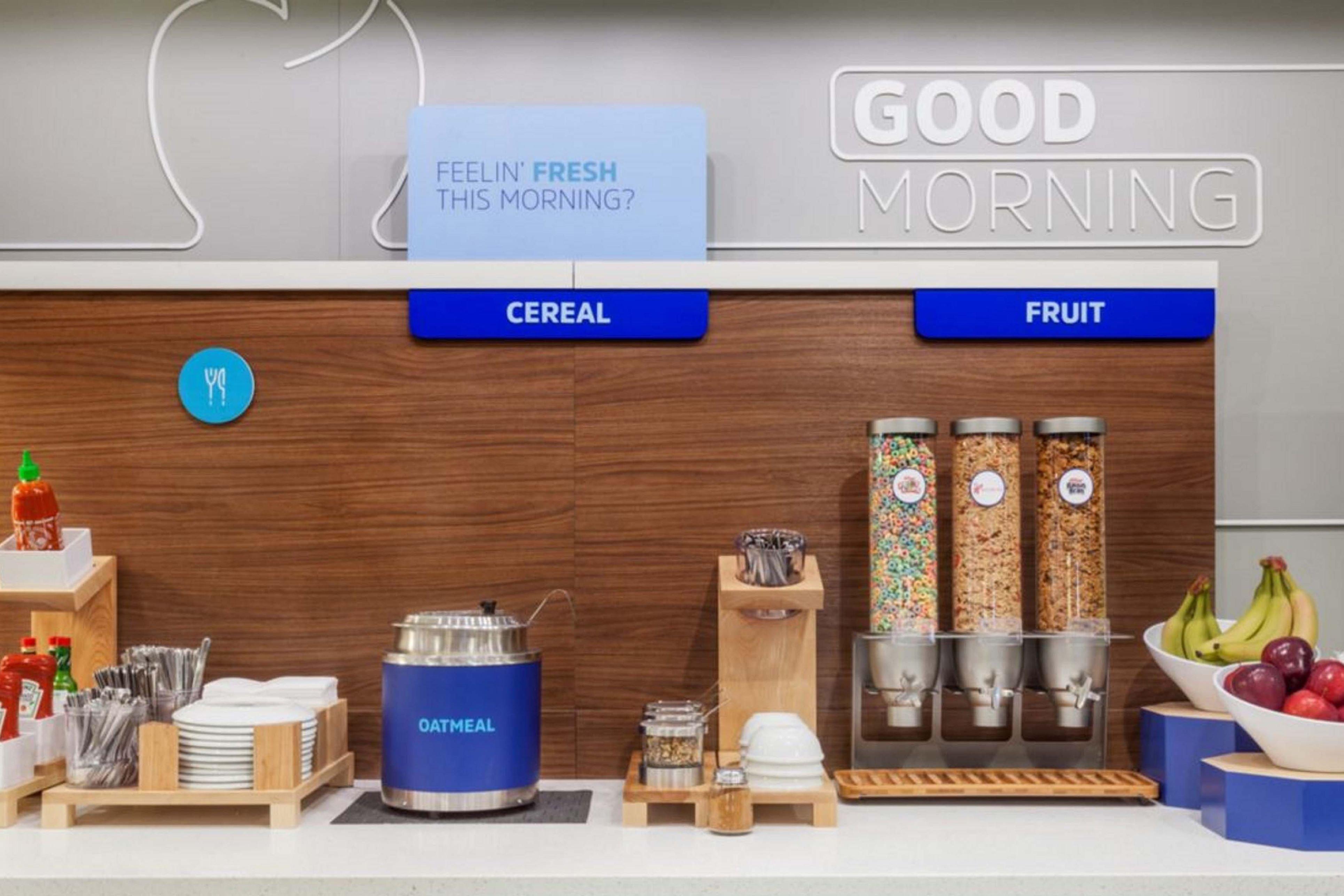 Holiday Inn Express & Suites Wadsworth By Ihg Exteriér fotografie