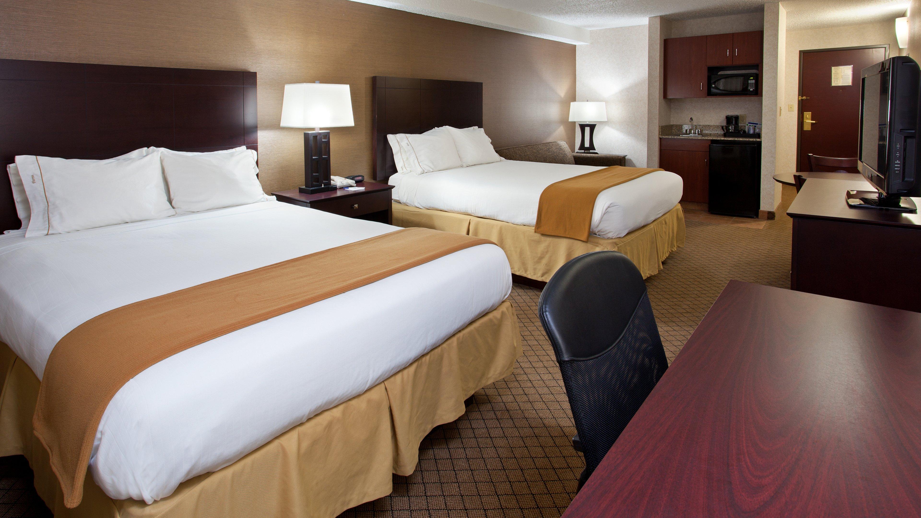 Holiday Inn Express & Suites Wadsworth By Ihg Exteriér fotografie